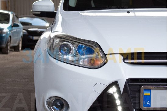 FORD FOCUS встановлення біксенонових лінз Hella F1