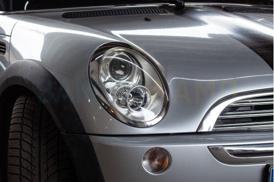 MINI COOPER встановлення біксенонових лінз Koito Q5