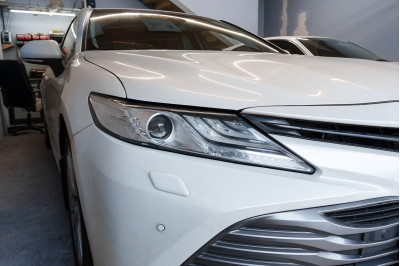 TOYOTA CAMRY 70 - заміна штатних LED лінз на світлодіодні лінзи Bi-Led T-Rex 25 Pro