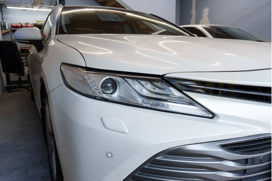 TOYOTA CAMRY 70 - заміна штатних LED лінз на світлодіодні лінзи Bi-Led T-Rex 25 Pro
