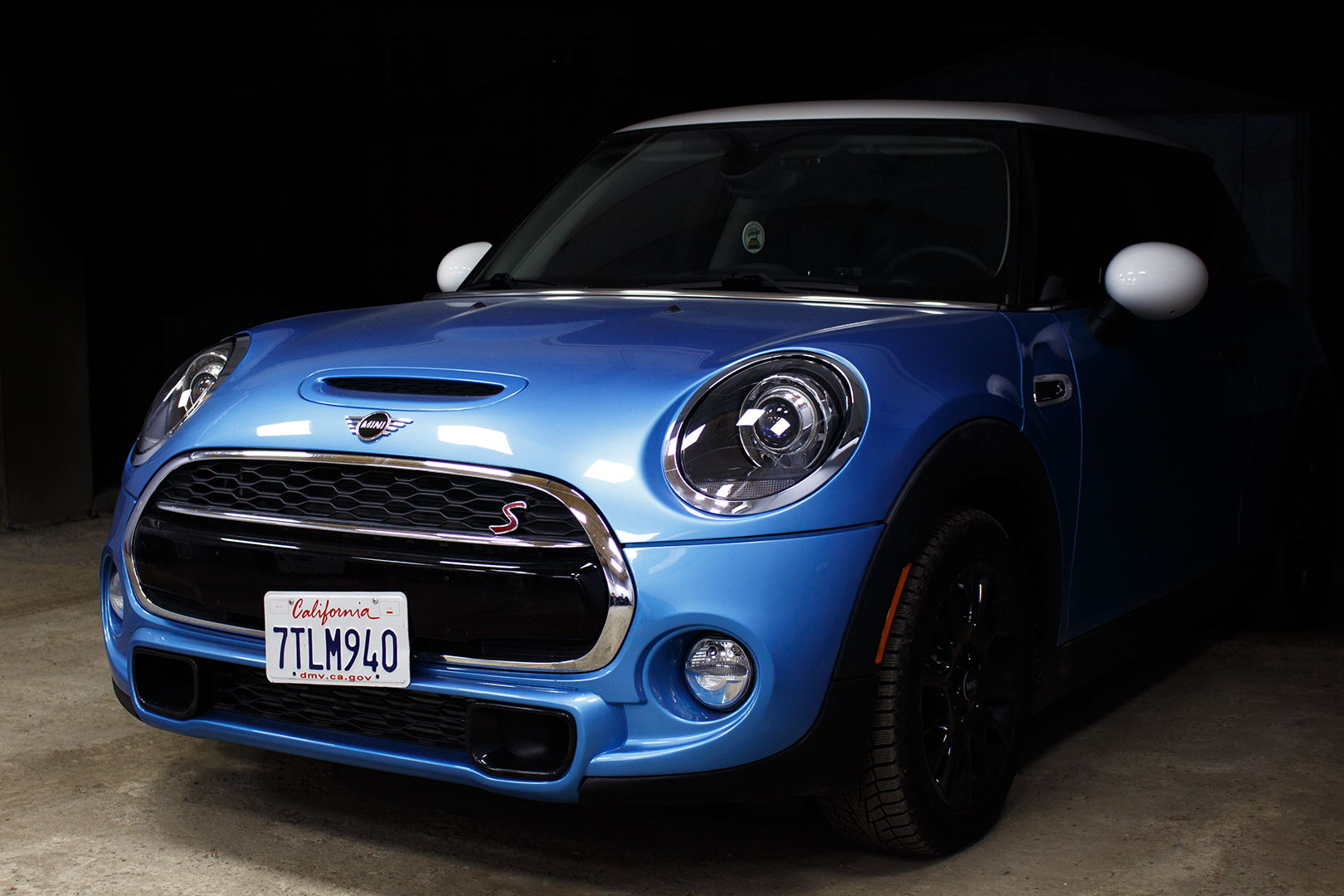 MINI Cooper S установка біксенонових лінз Hella 5 Blue