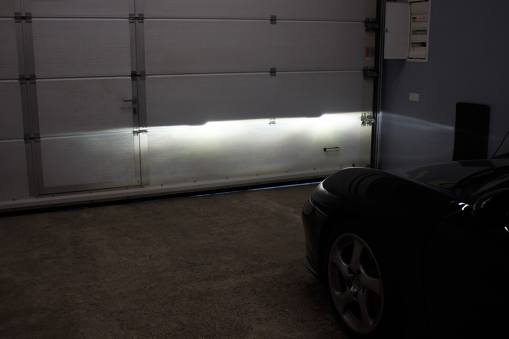 PORSCHE 911 - заміна штатних лінз на біксенонові лінзи Hella 3R