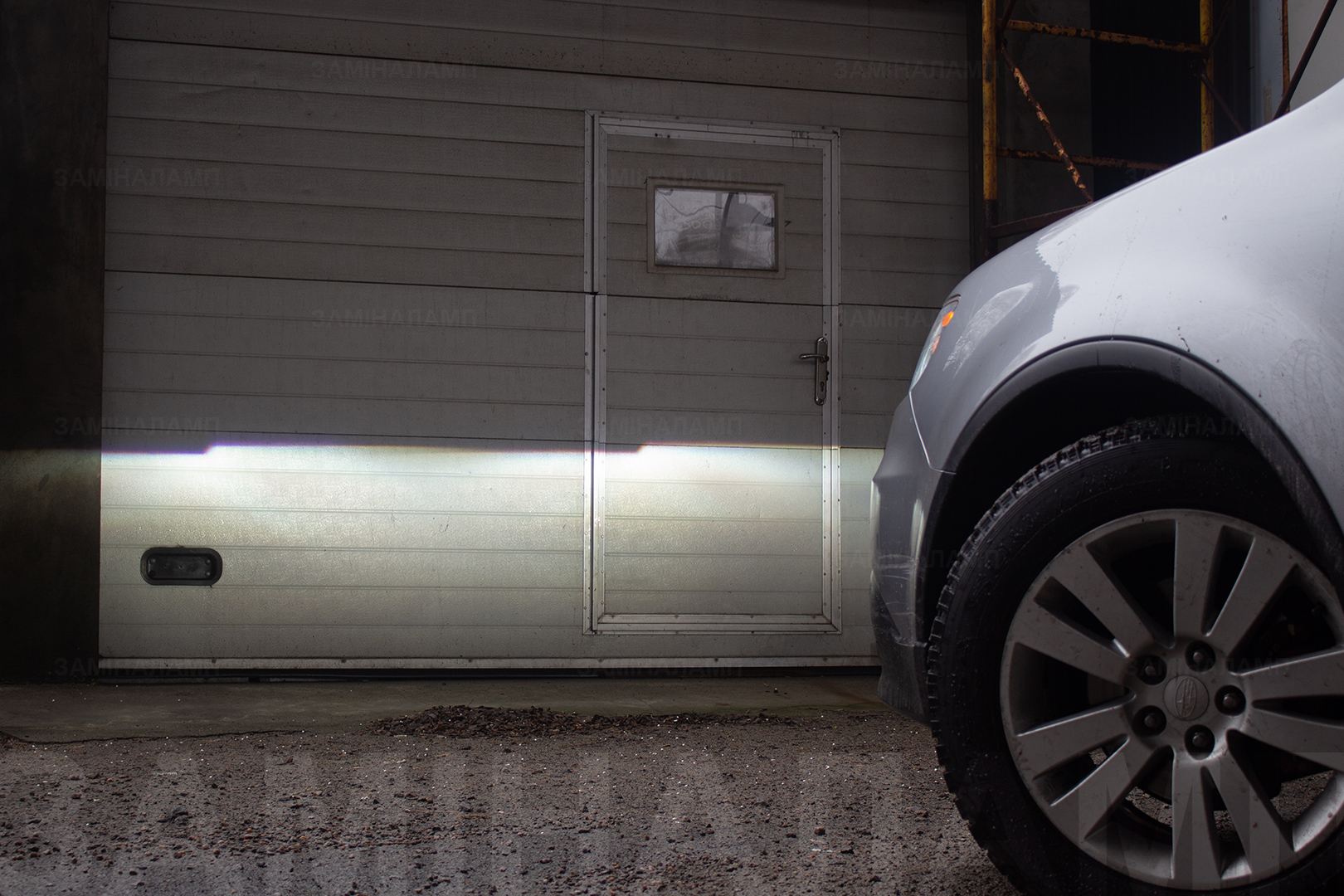 Світло фар Subaru Tribeca ПІСЛЯ заміни штатних лінз на біксенонові лінзи Hella 5