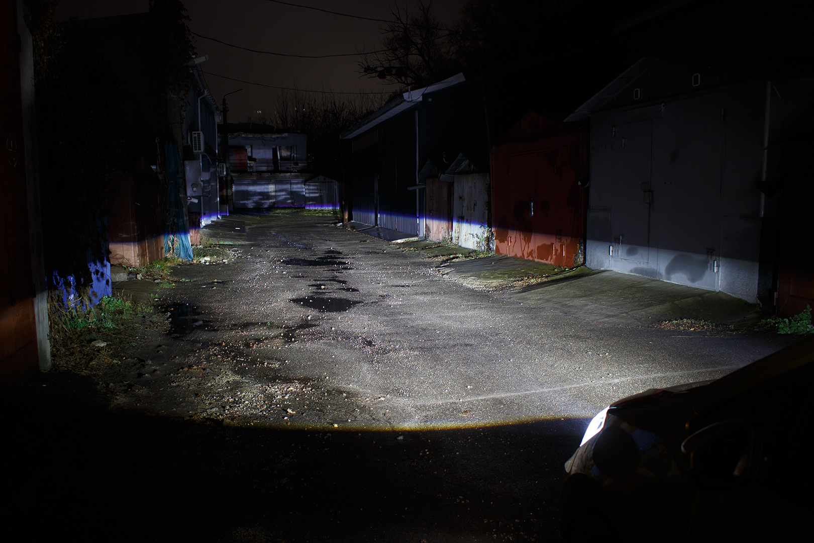 Ближнє світло фар Volkswagen UP ПІСЛЯ встановлення світлодіодних лінз Bi-Led T-Rex One Pro